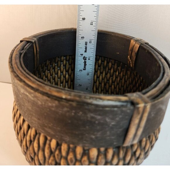 Vintage Hand-Woven Wicker & Wood Small Round Basket Decor Storage Organizer - Picture 3 of 10